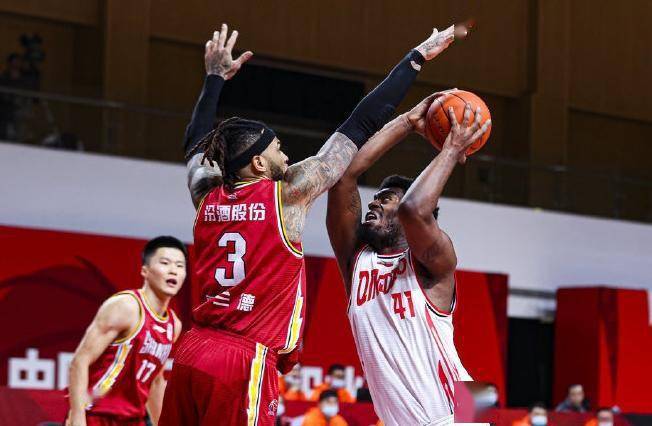 九游网页客户端-转折点！波特兰开拓者完成体检，欧篮联国际比赛日攻防权衡，气氛紧张，阵容厚度经受考验的简单介绍